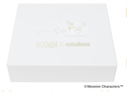 『 MOOMIN × amabro 』と刻印されたギフトパッケージ