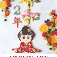 「令和」アイシングクッキーを投稿し話題となったお菓子絵本作家・上岡麻美さんのカレンダーが発売中！