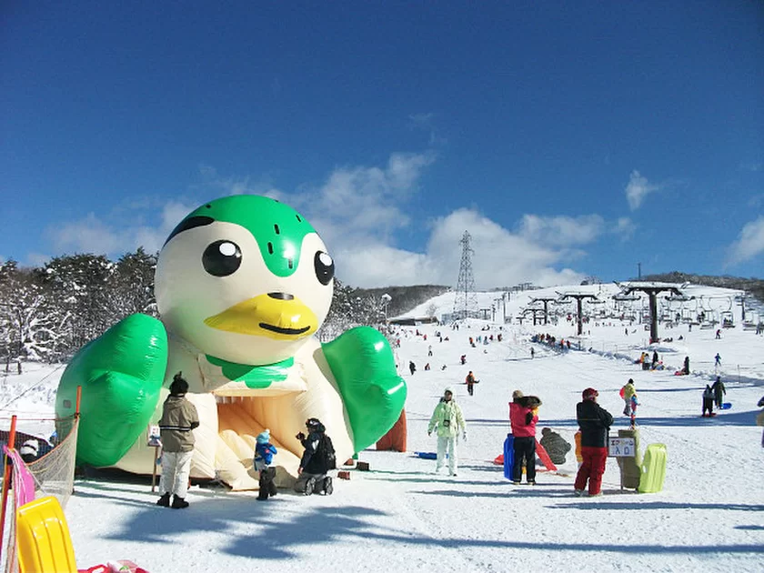 エリア最大級!広大な雪遊び広場