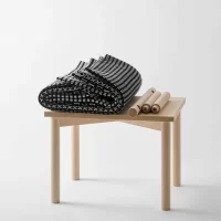 橋田規子×須藤玲子×たしろまさふみ 「Make a seat, Take a seat おすわりください展」 　2025年4月3日から4月27日まで開催