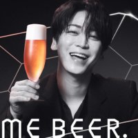 エプロン姿の亀梨さんがアサヒビール社員に手料理を振る舞う動画、オリジナルグッズ、亀梨さんからのコメントも公開