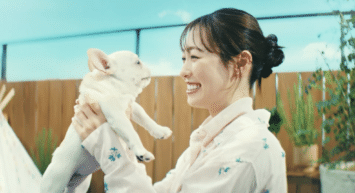 福原遥さん出演『SUUMO』新CM 「あたしンち」のタチバナ家や恋リア出演で話題のDaiShunカップルも
