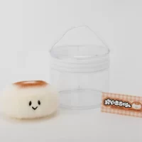 人気ぬいぐるみ作家ハタヤエリさん制作 「おやきちゃん」商品化決定。2026年10月16日ネット先行発売スタート